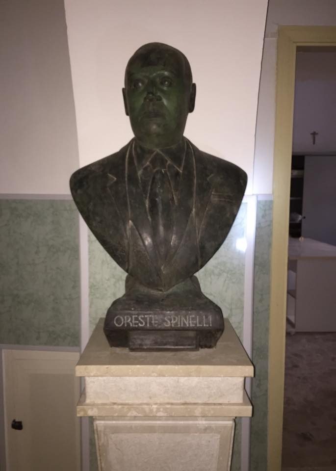Oreste Spinelli's bust.jpg
